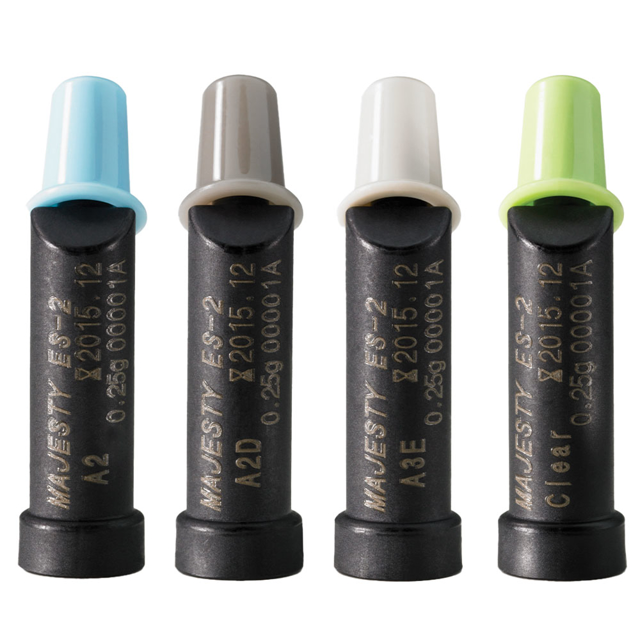 Clearfil Majesty ES-2 Premium PLT, A1E, 10x0,25 g